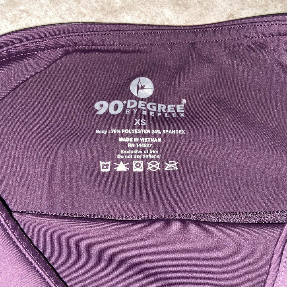 90 degree leggings